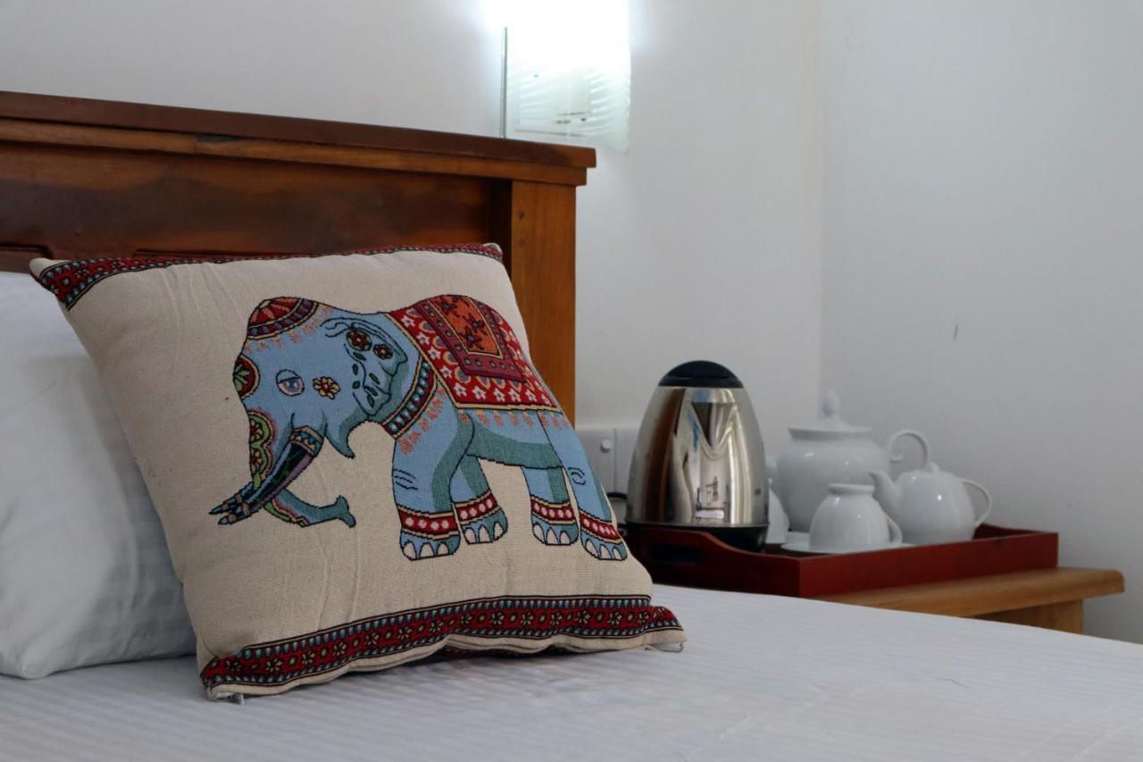 Ella Touch Bed & Breakfast Bagian luar foto